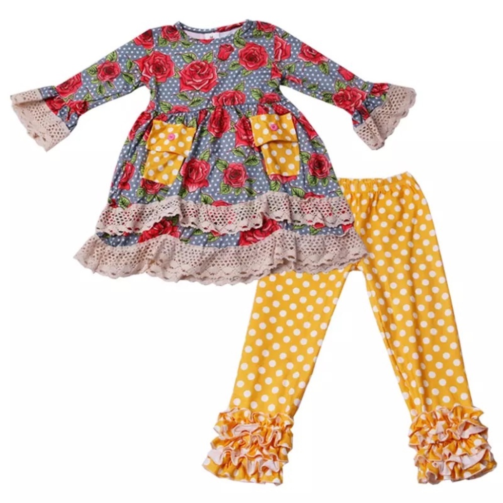 Roses and Lace Ruffle Pant Set - Picture 3 of 5